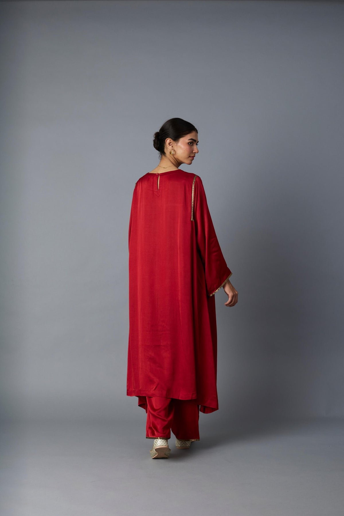 sabah kalidar kurta set in deep red, image 7