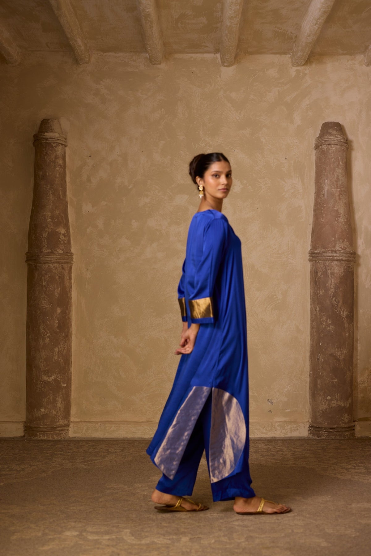 rangoli kaftan set in royal blue, image 7