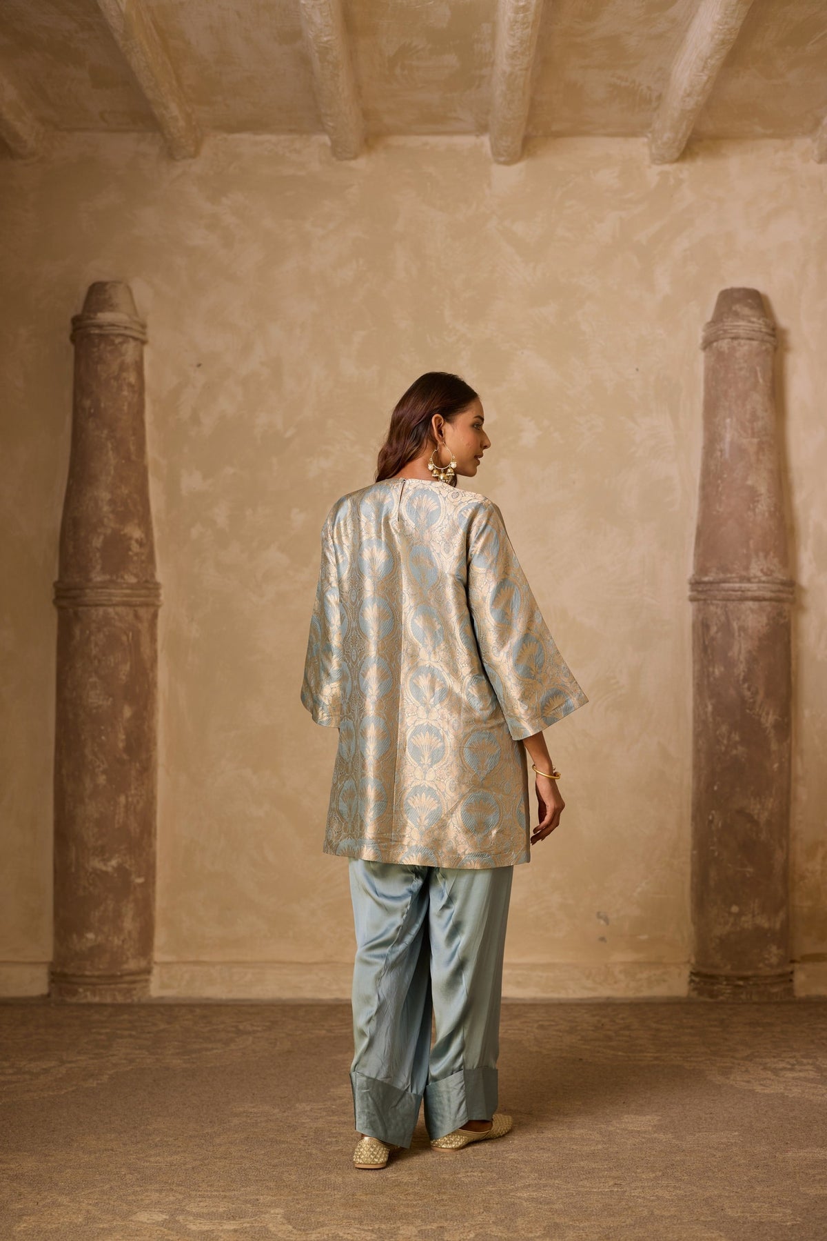 naaz farshi set in powder blue, image 8