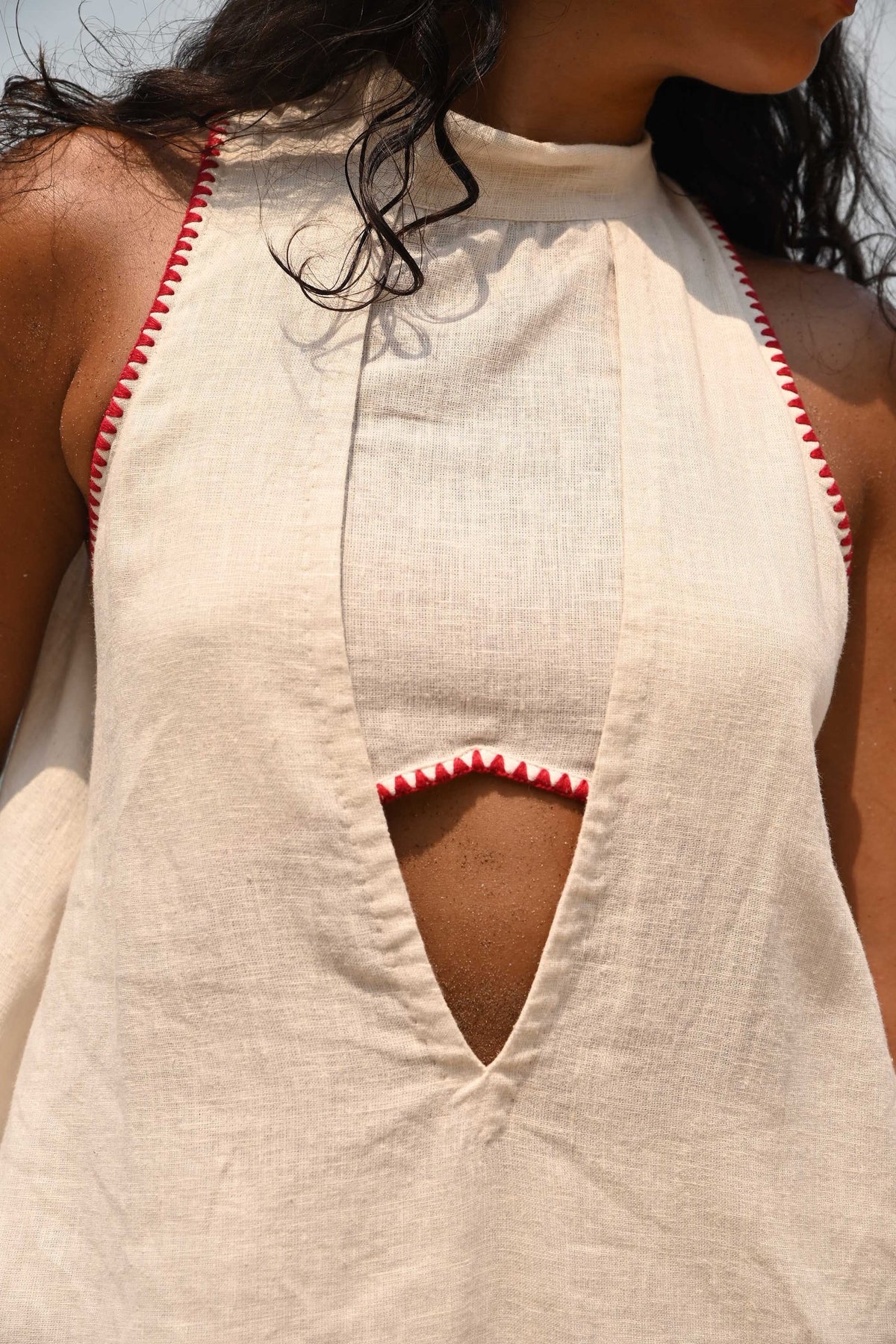 ava backless top, image 9