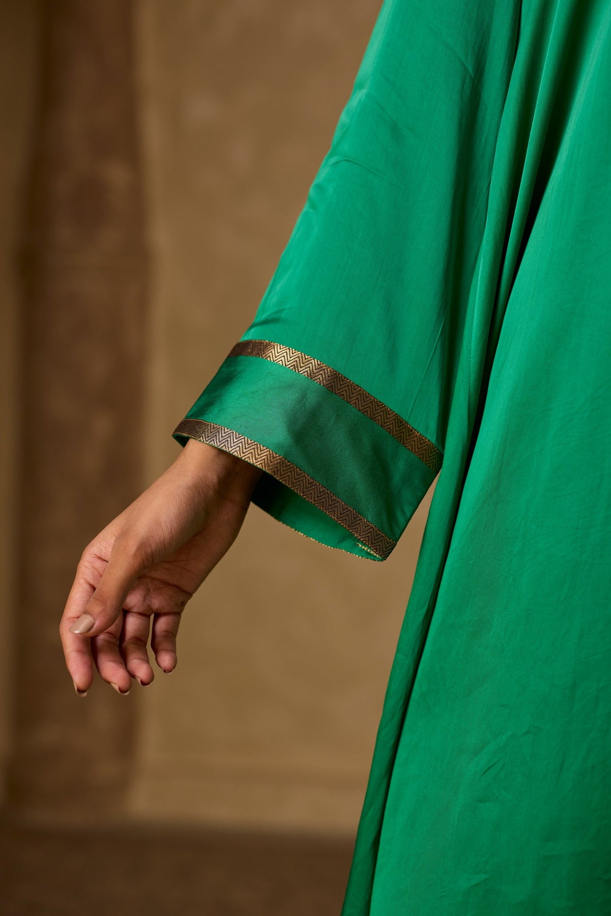 azra kurta set in green, image 10