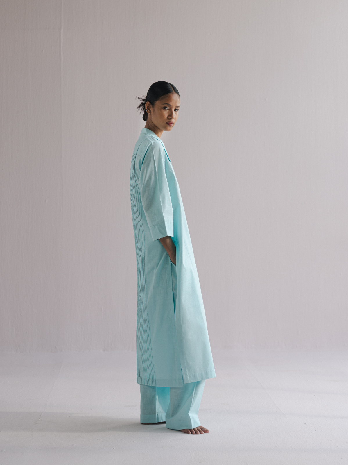 pintuck kurta set — image 11
