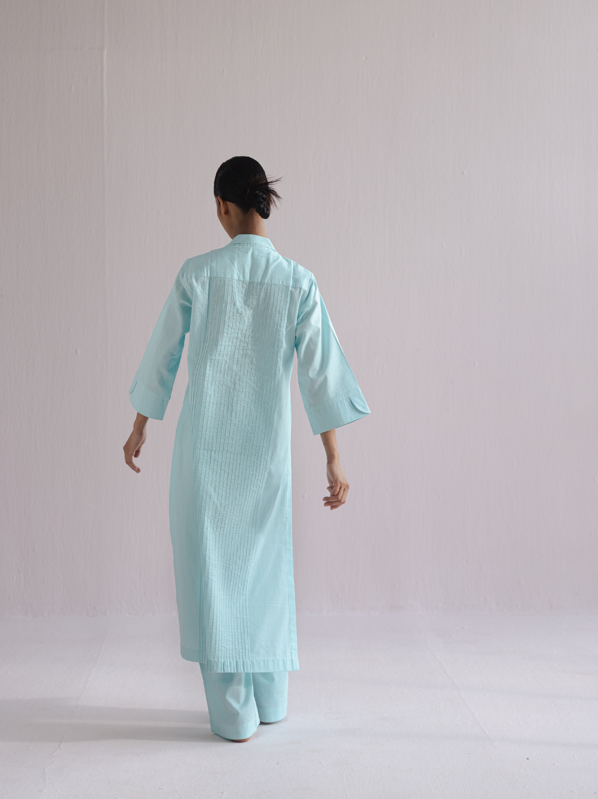 pintuck kurta set — image 10
