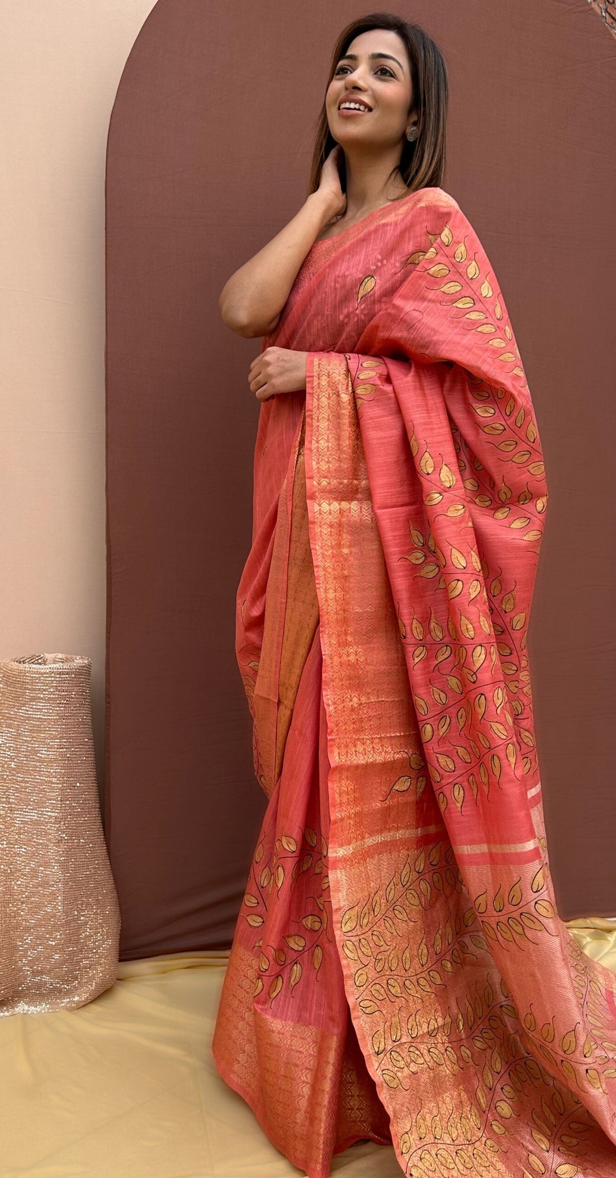 gold leaves peach silk saree, image 6