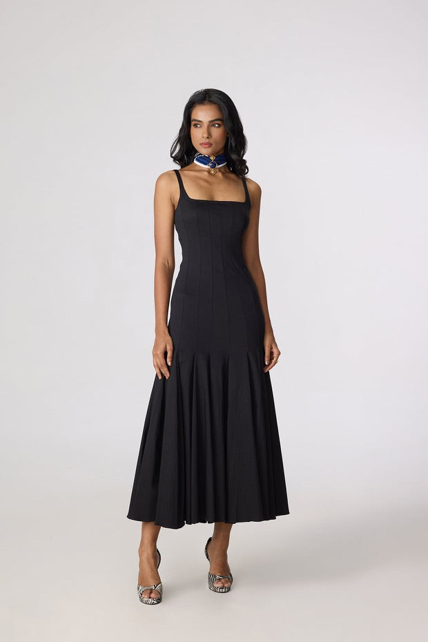 Enola Dress