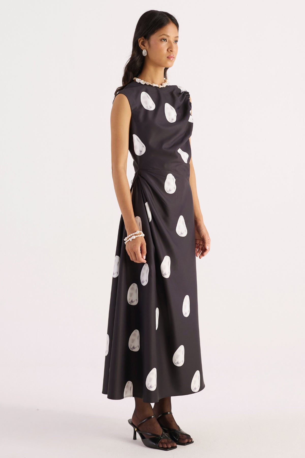 charcoal black pearl print one-shoulder dress — image 3