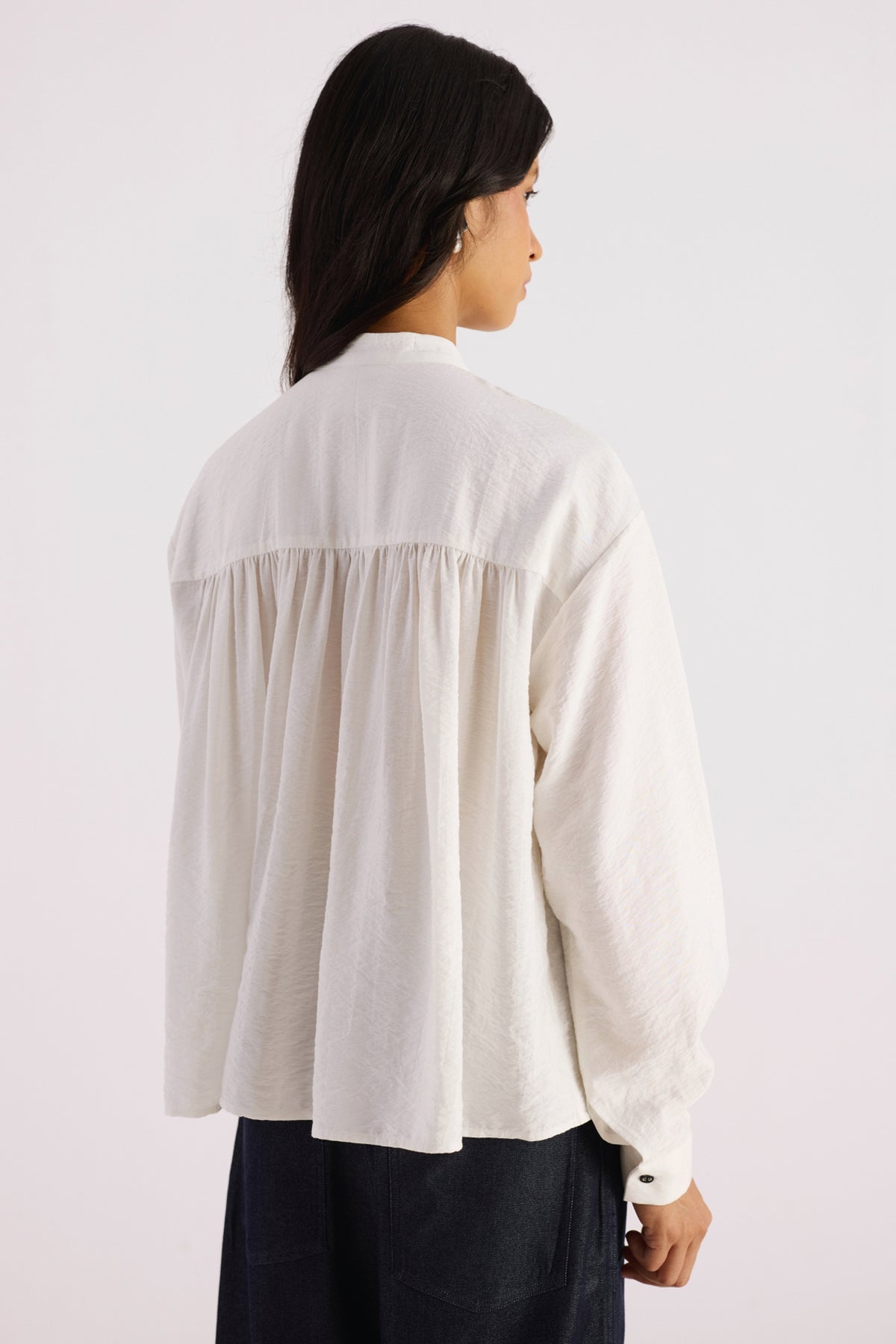 white ruched front cotton shirt — image 2