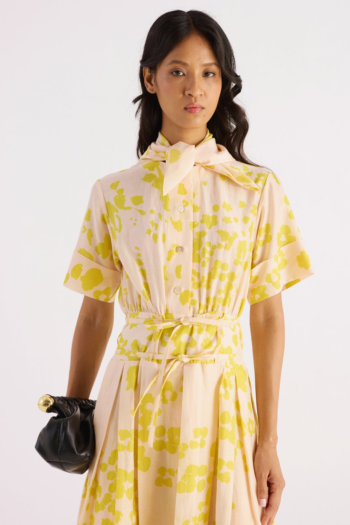 cream & yellow floral print belted dress — image 4