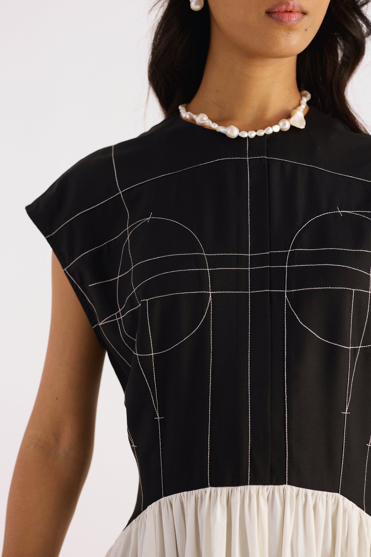 black & white top stitch panel dress — image 5