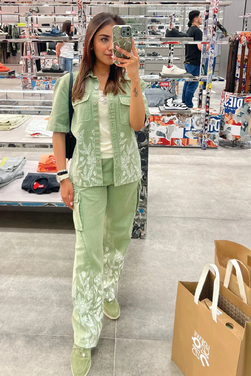 lowis co ord set in green, image 4
