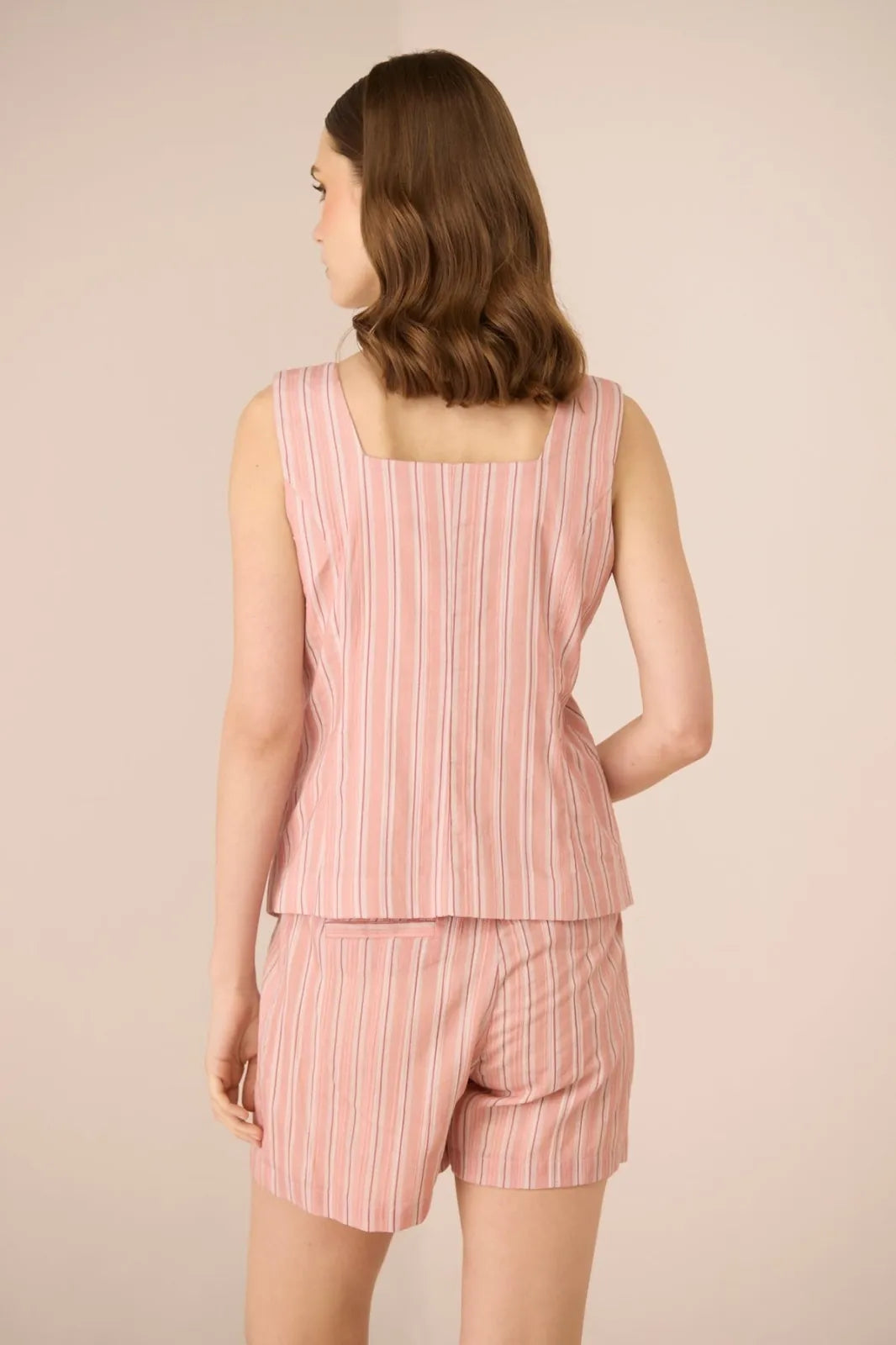 bailey vest, image 5