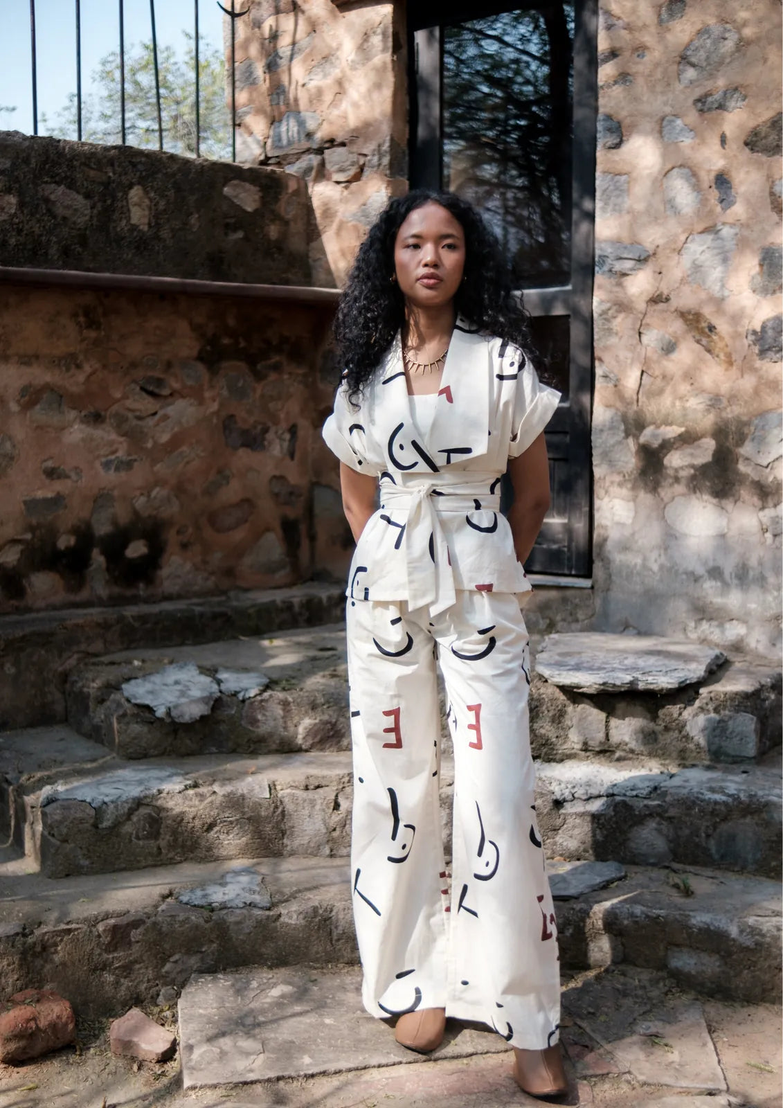 berlin shawl collar top - line printed, image 11