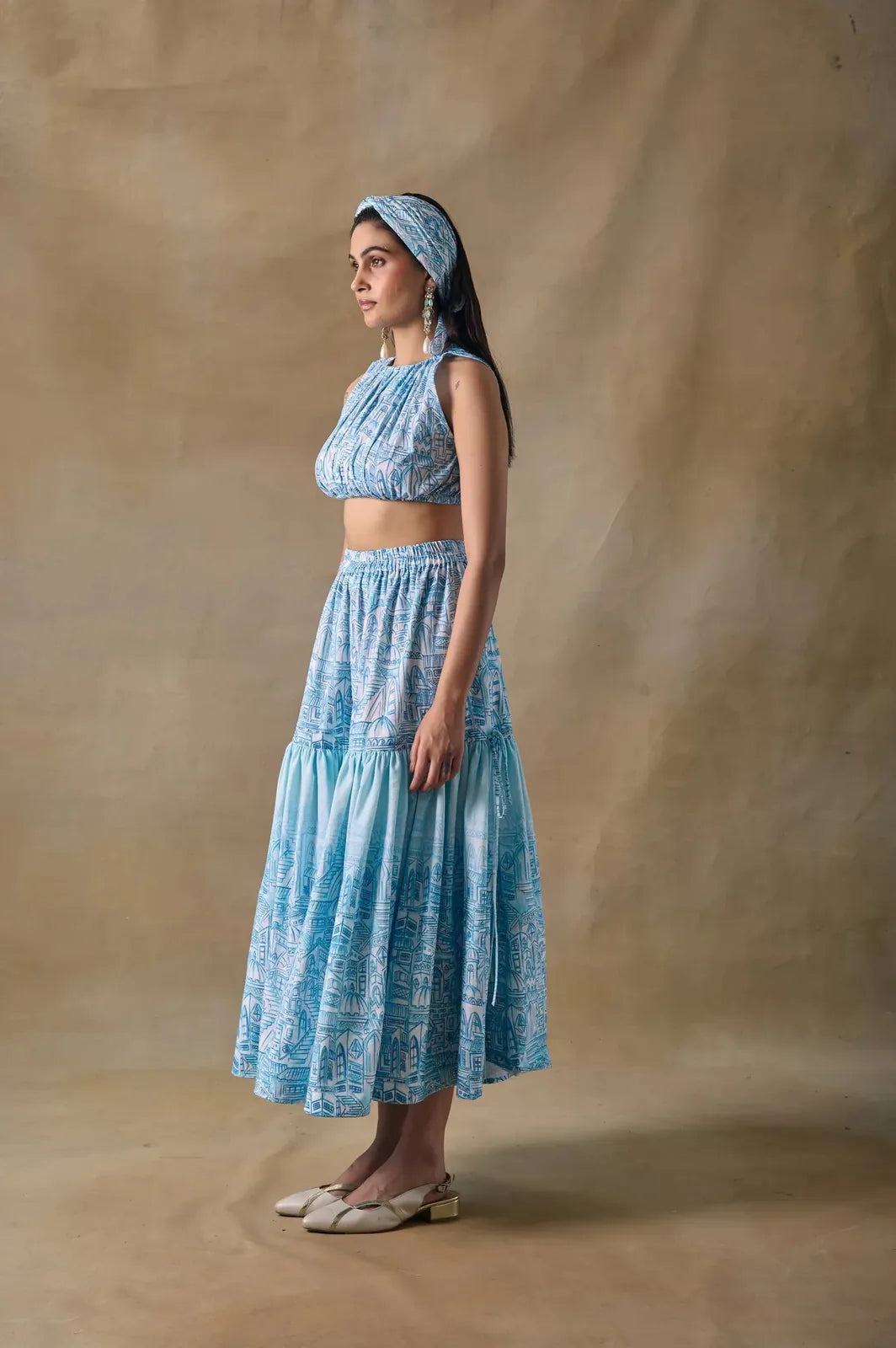 blue landscape gathered blouse, image 3