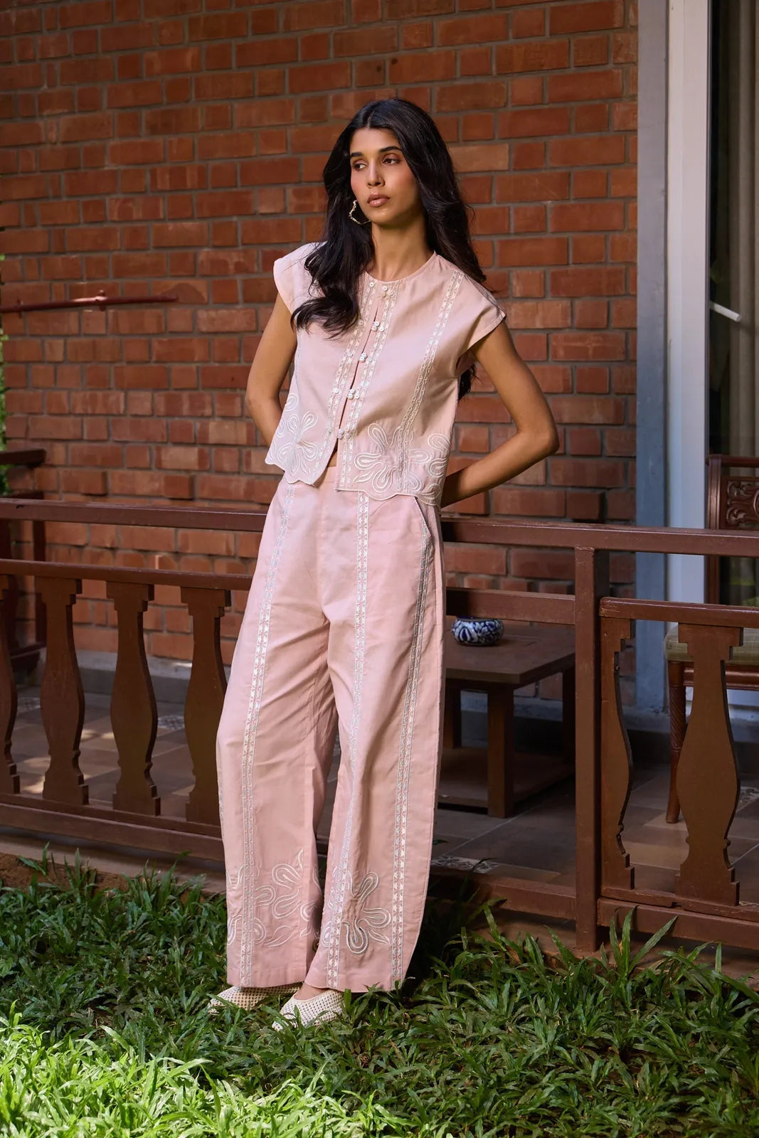 blush embroidered set, image 1