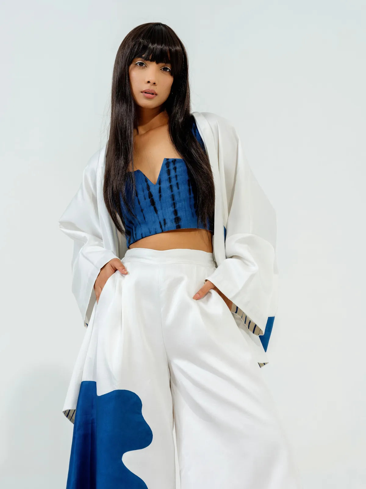 chia set white + black + blue, image 5