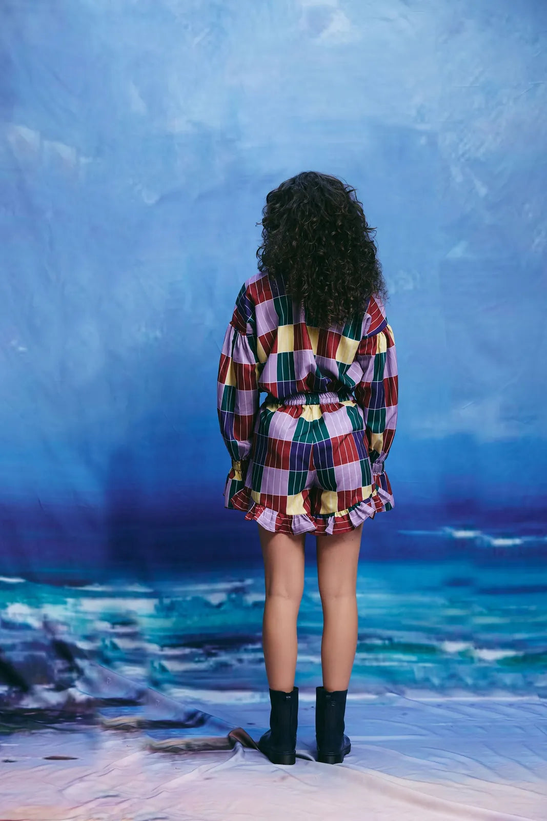 coral shirt, image 4