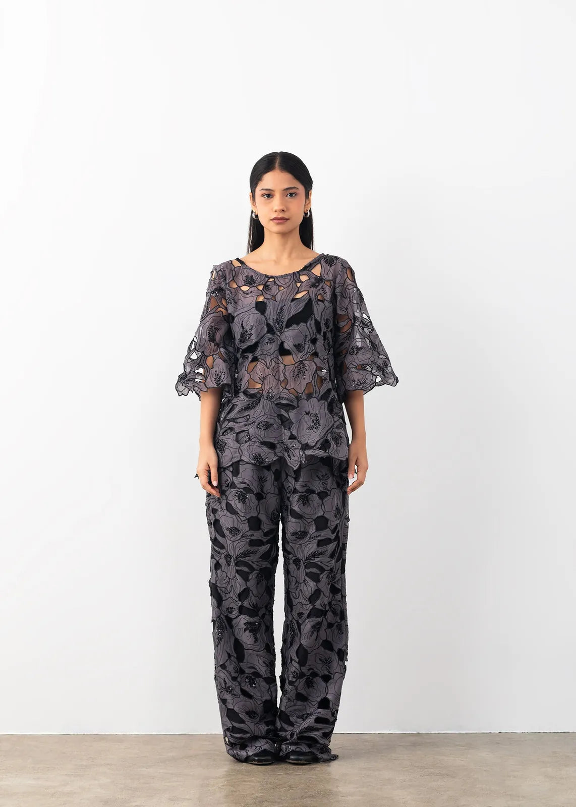 cutwork coord, image 5