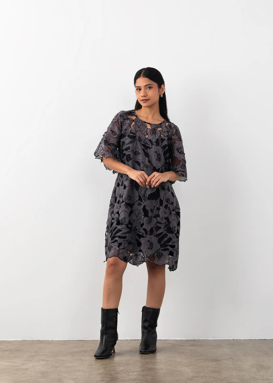 cutwork dress, image 3