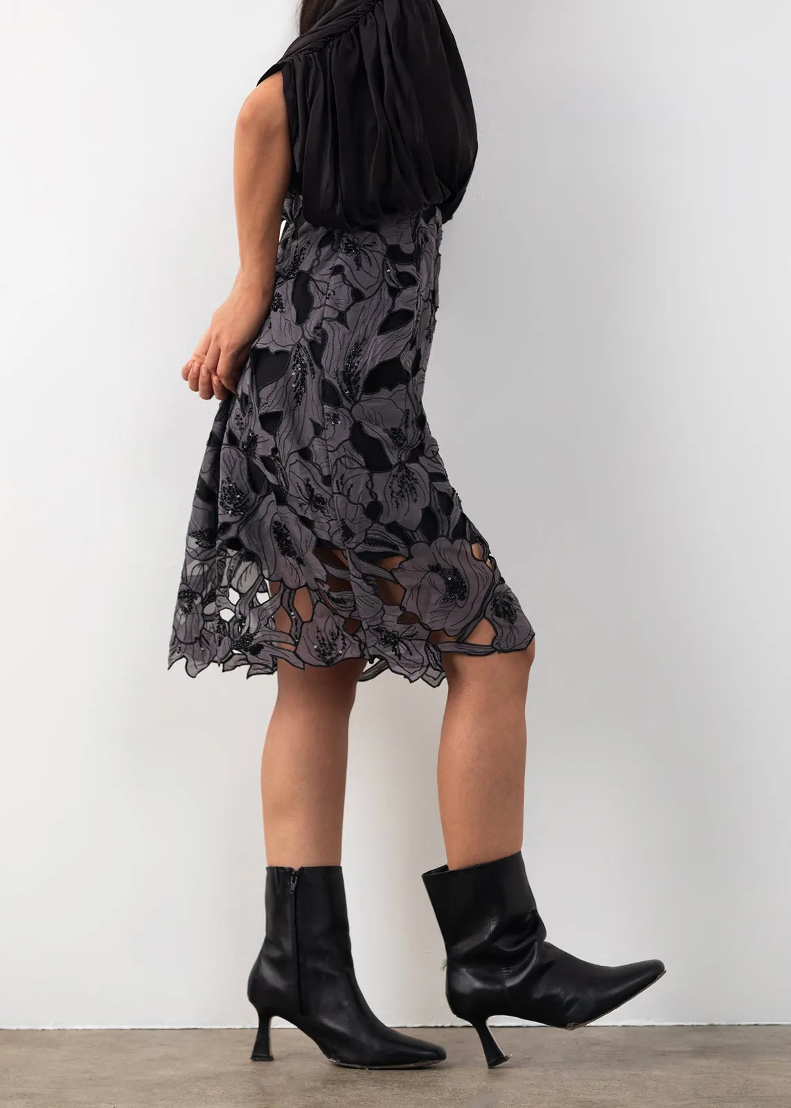 cutwork gather dress, image 14