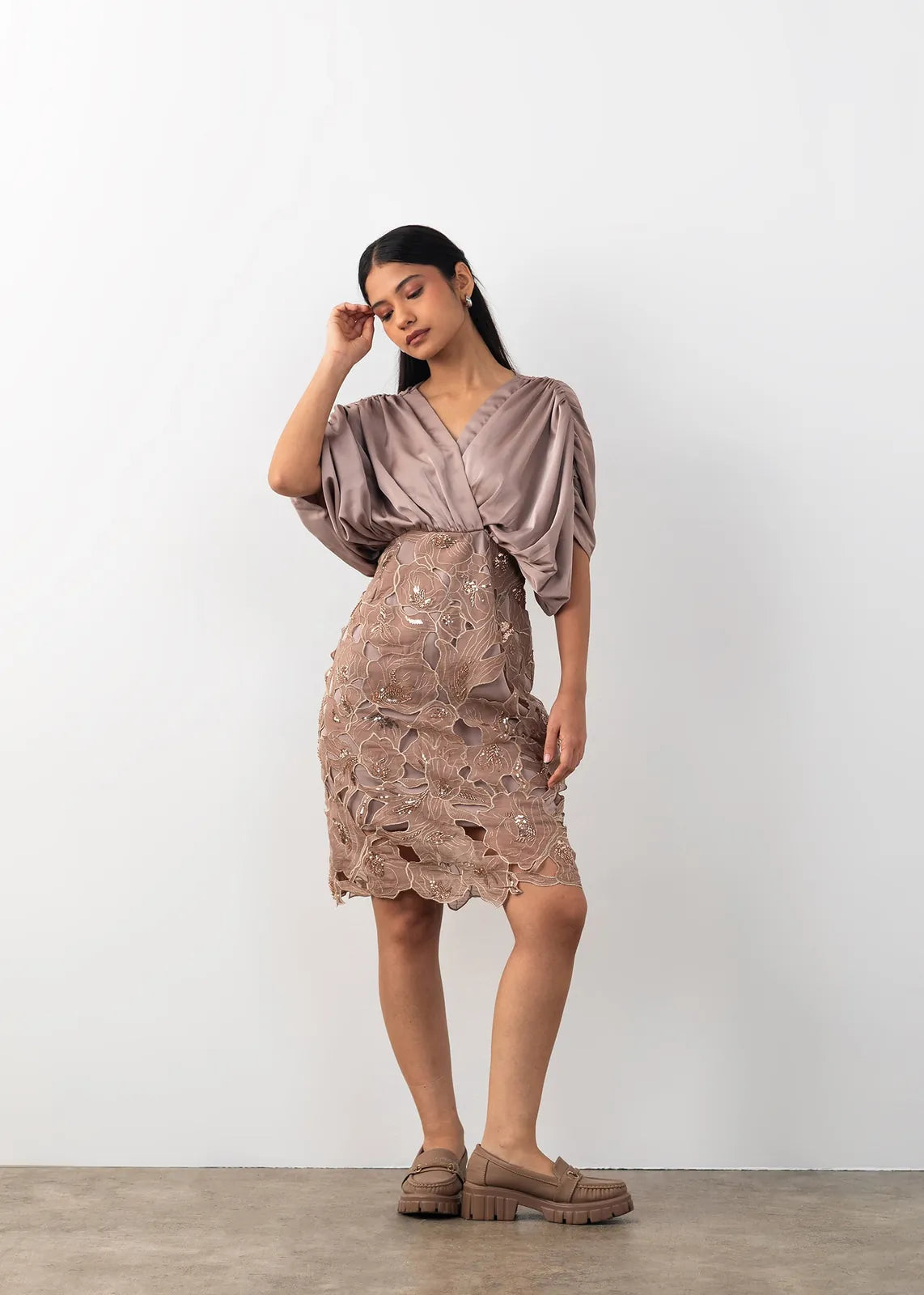cutwork gather dress, image 7