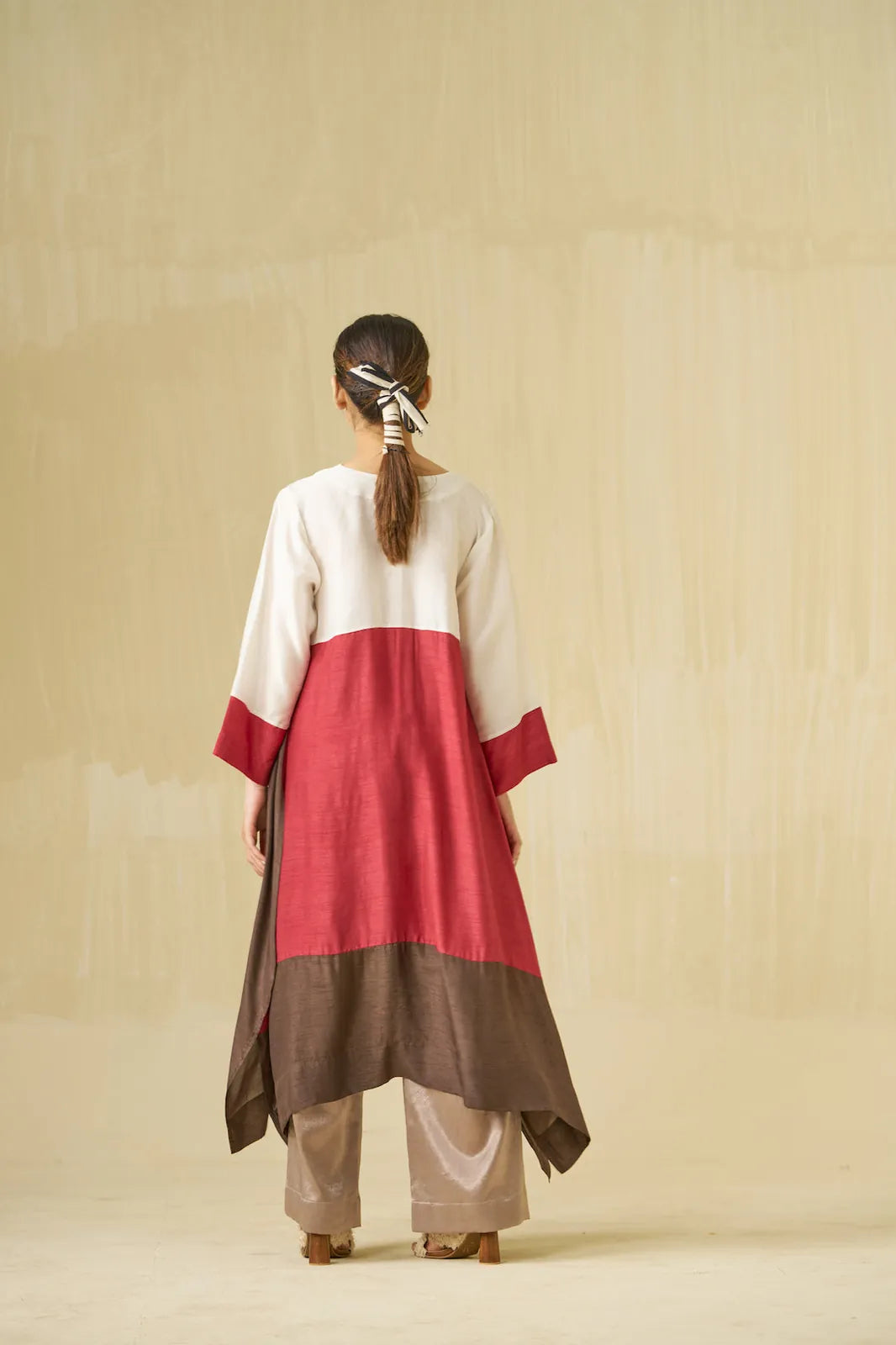 dove dress, image 5