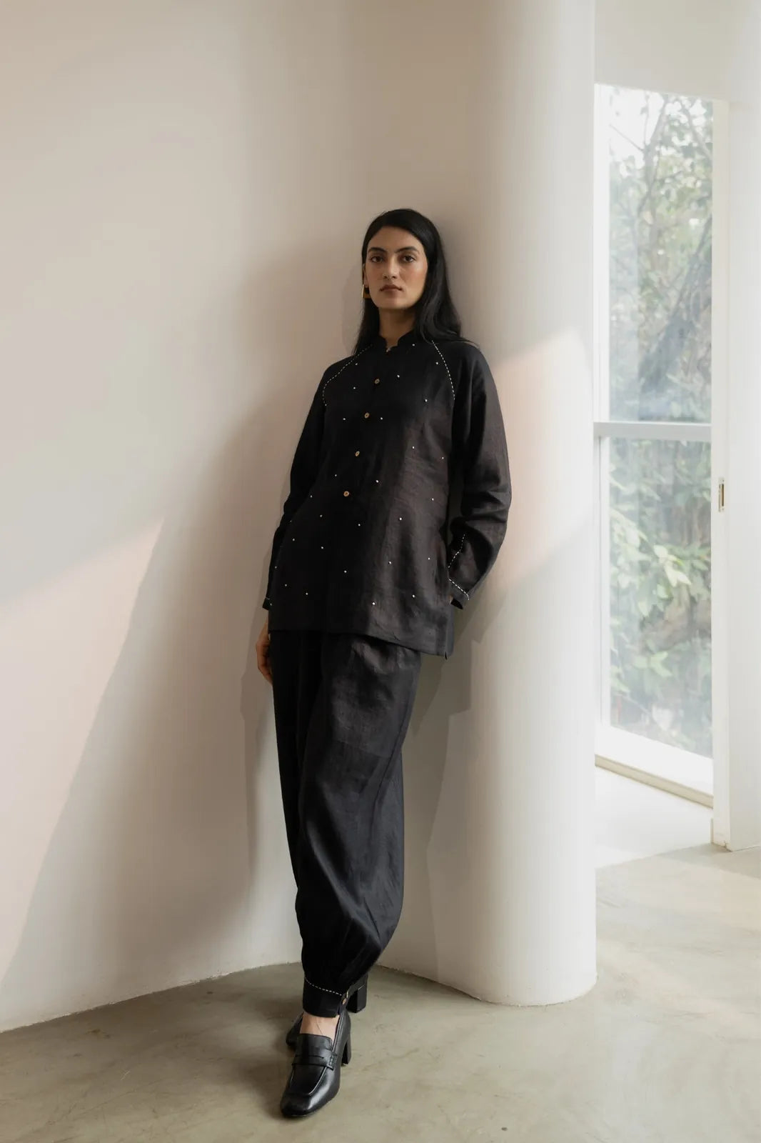ebony black short kurta, image 5