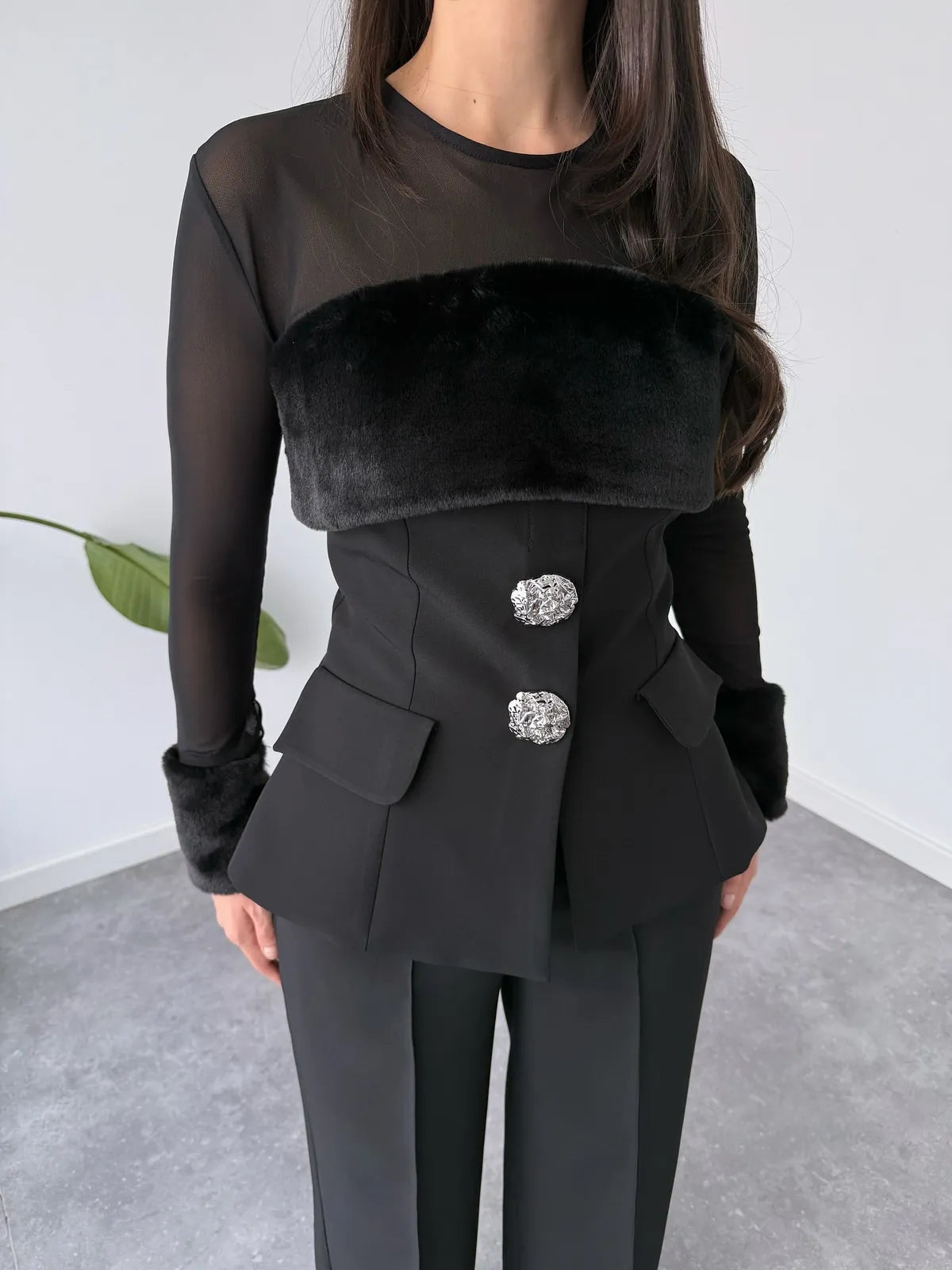 fur detail buttoned set, image 8