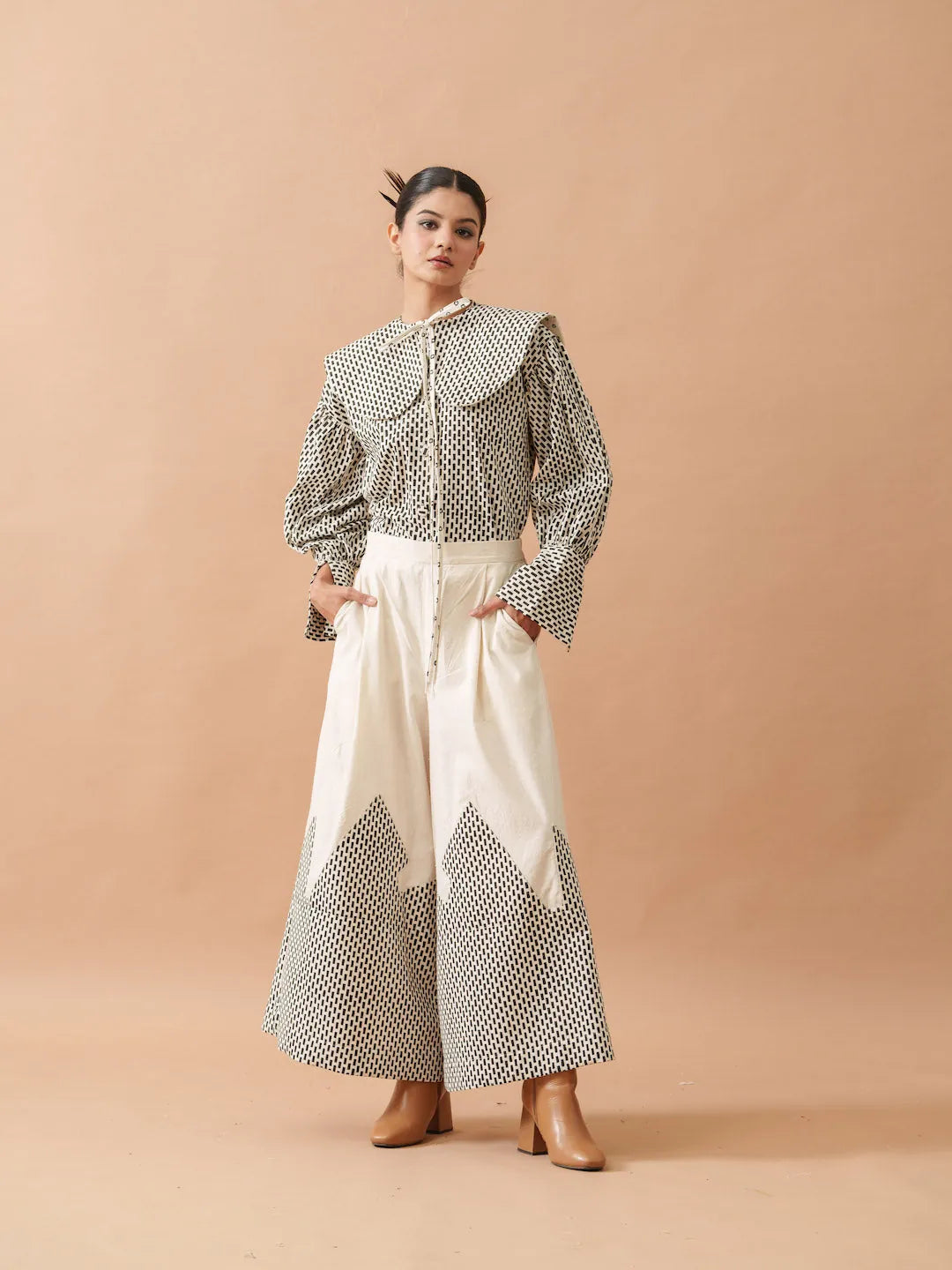iris pants, image 3