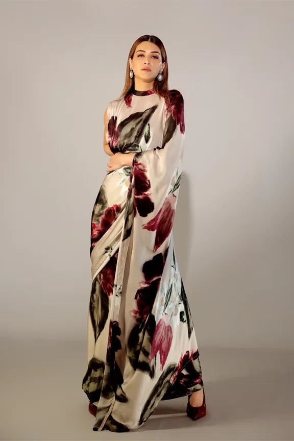 kriti sanon in ivy gardenia collar pallu saree, image 1