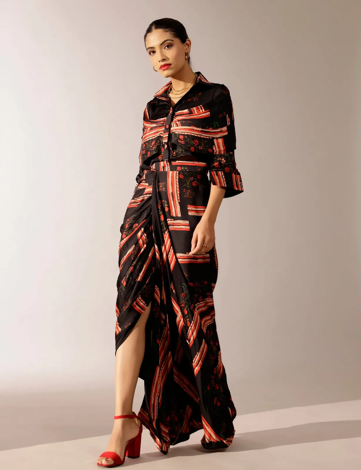 johri shirt paired with hand draped skirt, image 2