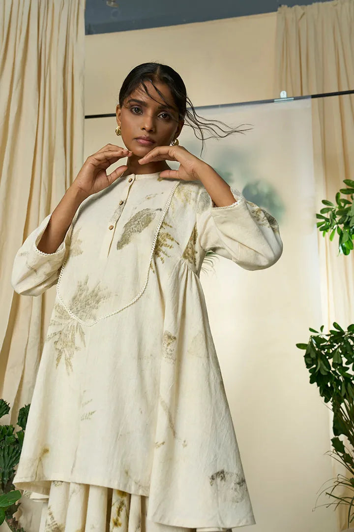 live leafy khadi kurta & skirt set, image 3