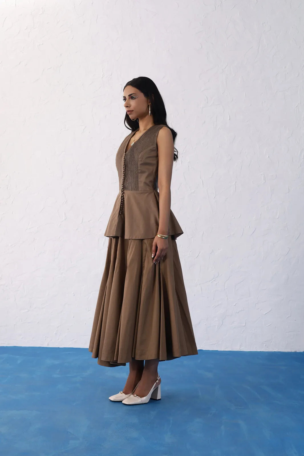 neeharika singh in lily vanderwoodsen set (sleeveless), image 17