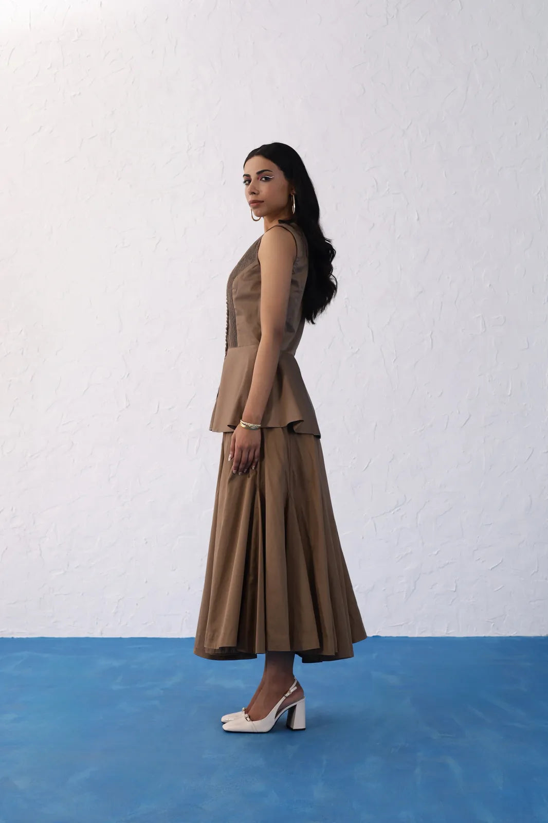 neeharika singh in lily vanderwoodsen set (sleeveless), image 18