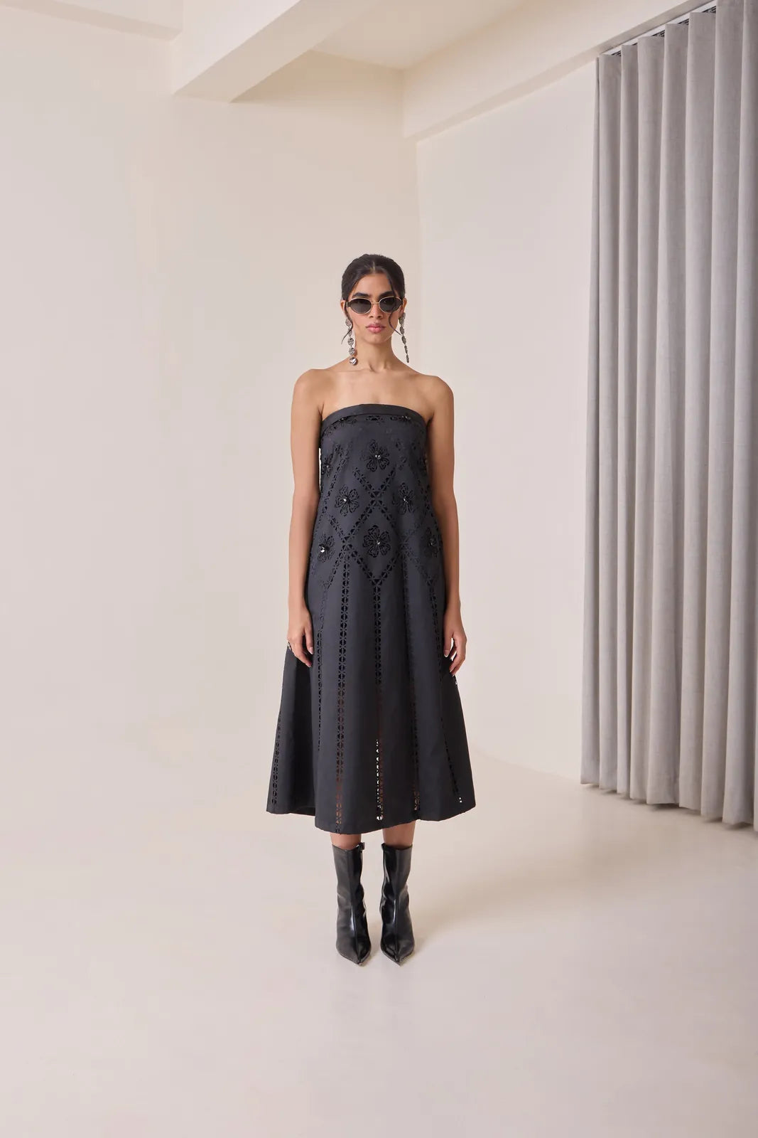 noir art-cut tube dress, image 1