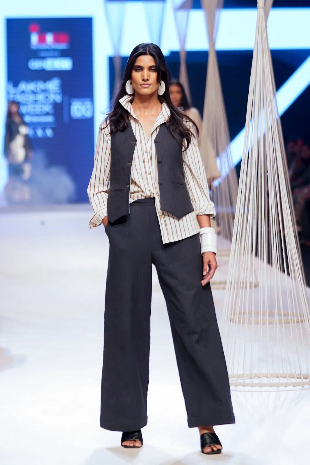 oolong pants, image 3