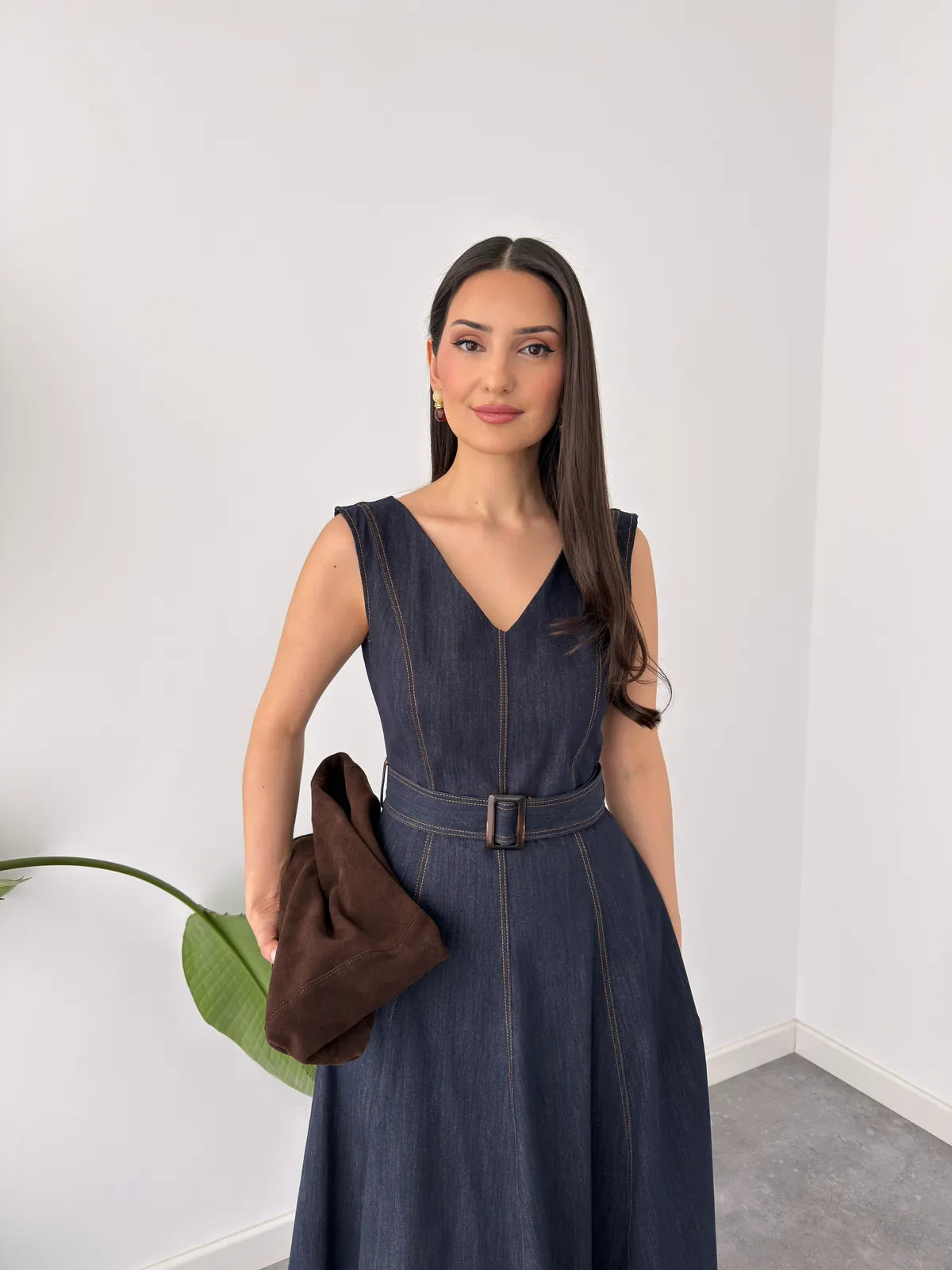 ruby cinched dress, image 1