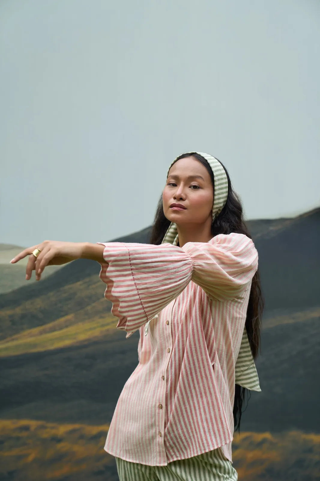 scarlet top & moss pants set, image 3