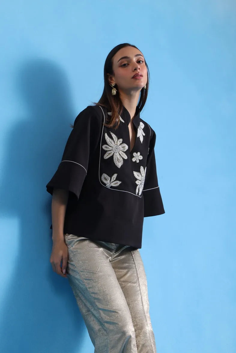 starlit noir oversized top with shimmer pants, image 3
