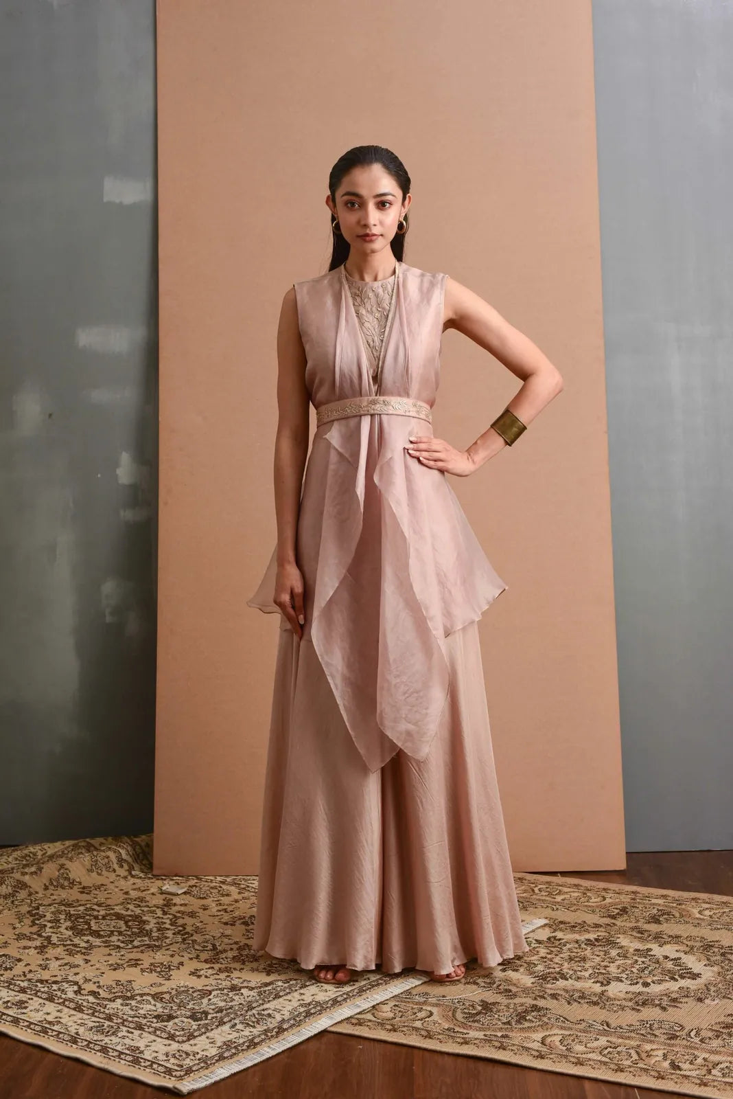 silk jacket and flared pant set, image 5