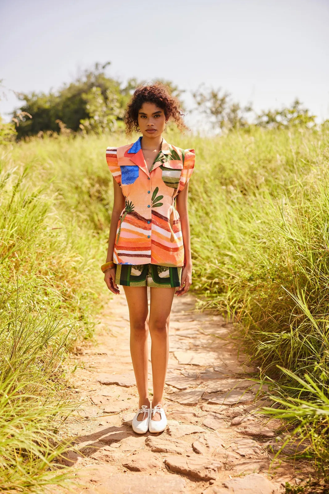 silly safari (shorts), image 1