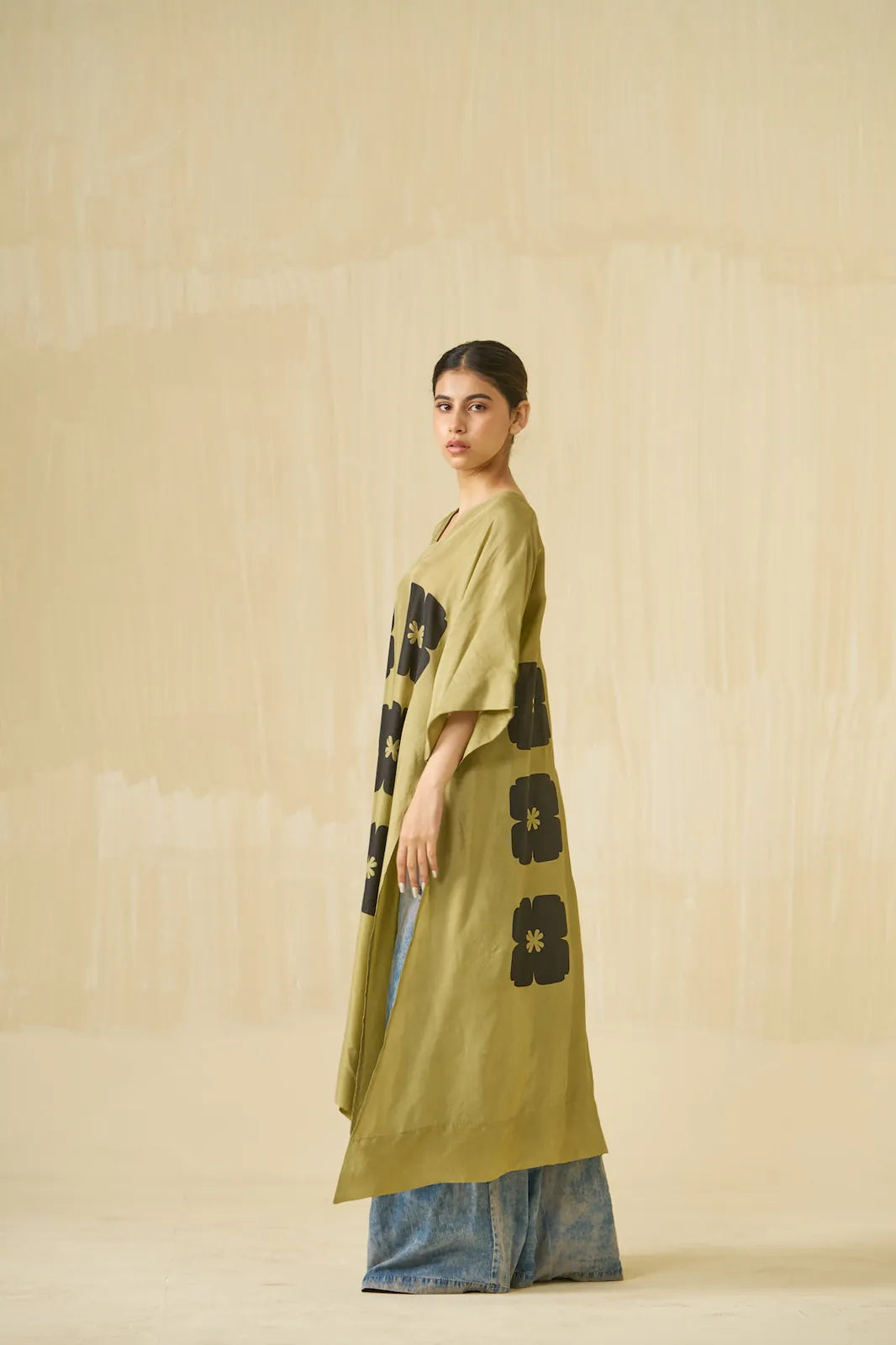 swan tunic, image 2