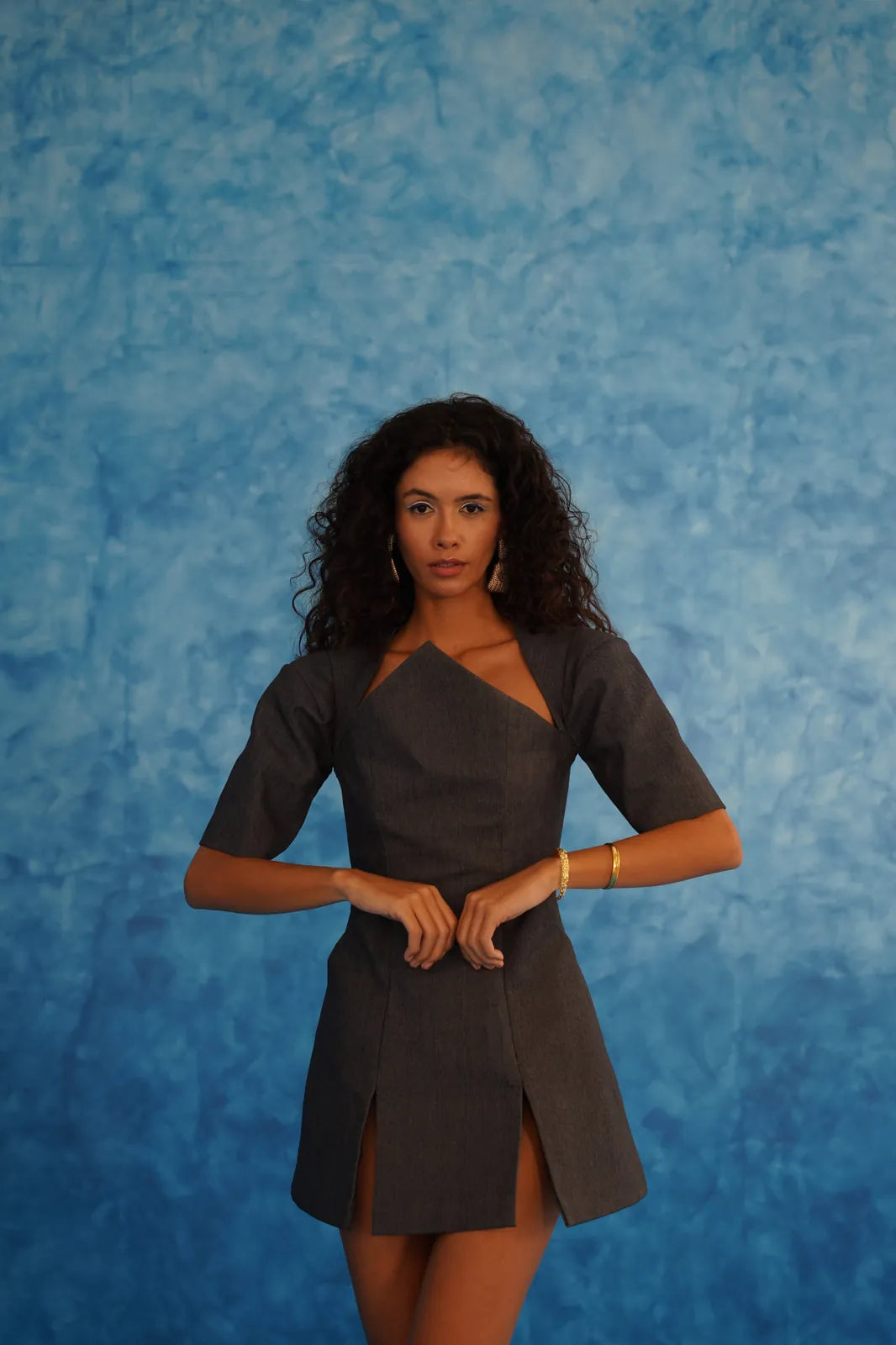 tarini shah in barney stinson dress, image 4