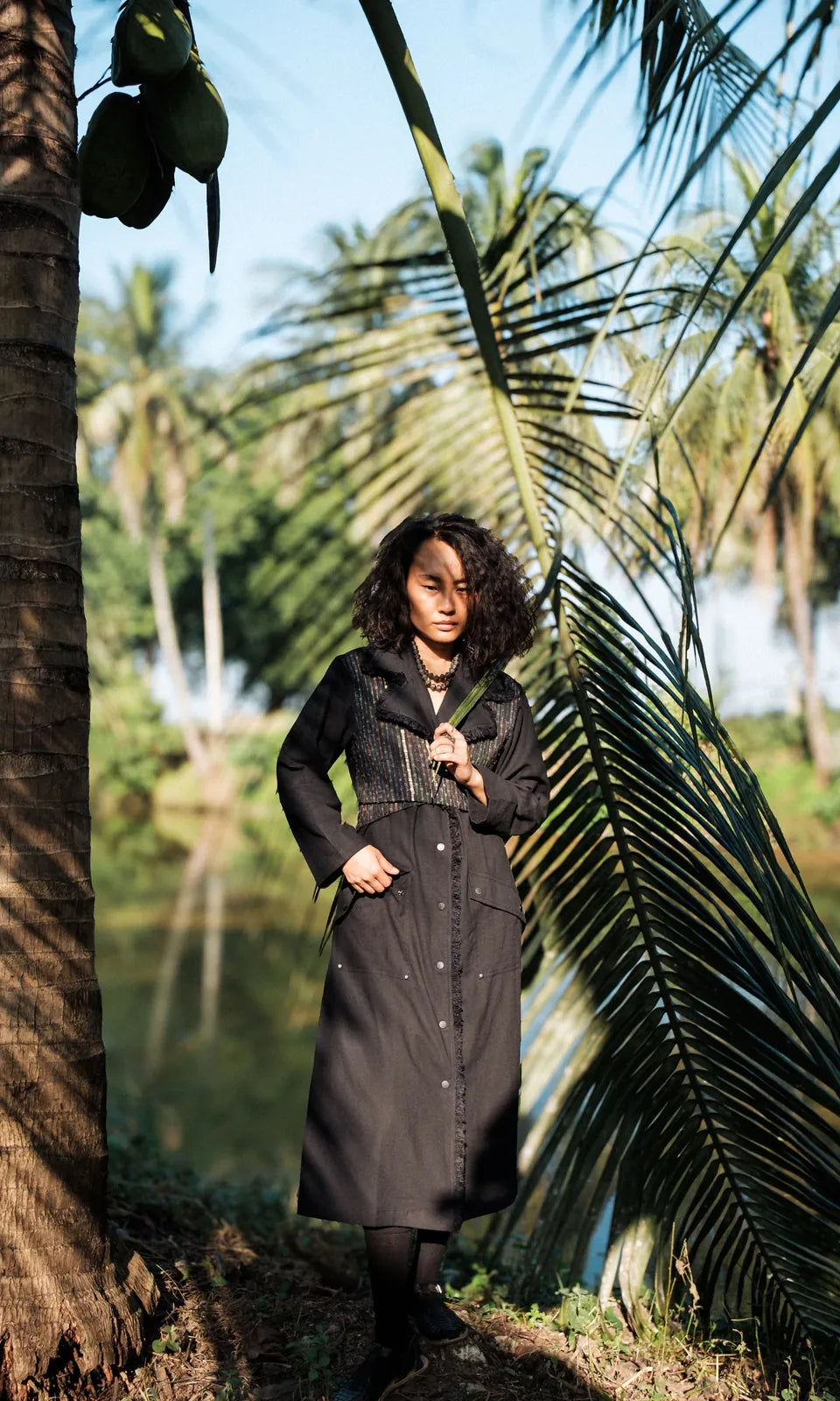 handwoven copenhagen trench - black green, image 1