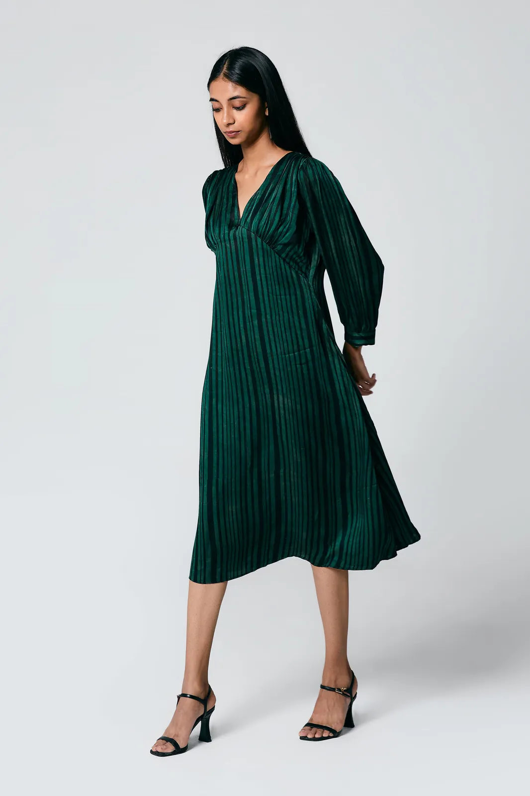 v neck dress, image 10