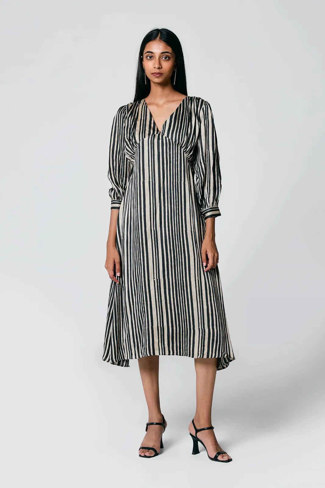 v neck dress, image 13