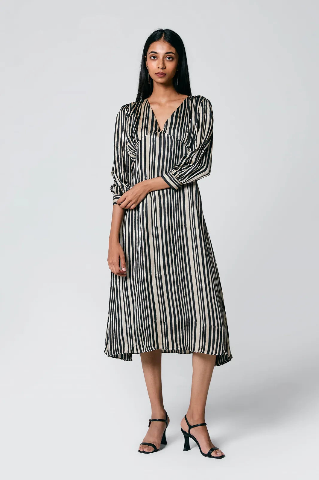 v neck dress, image 14