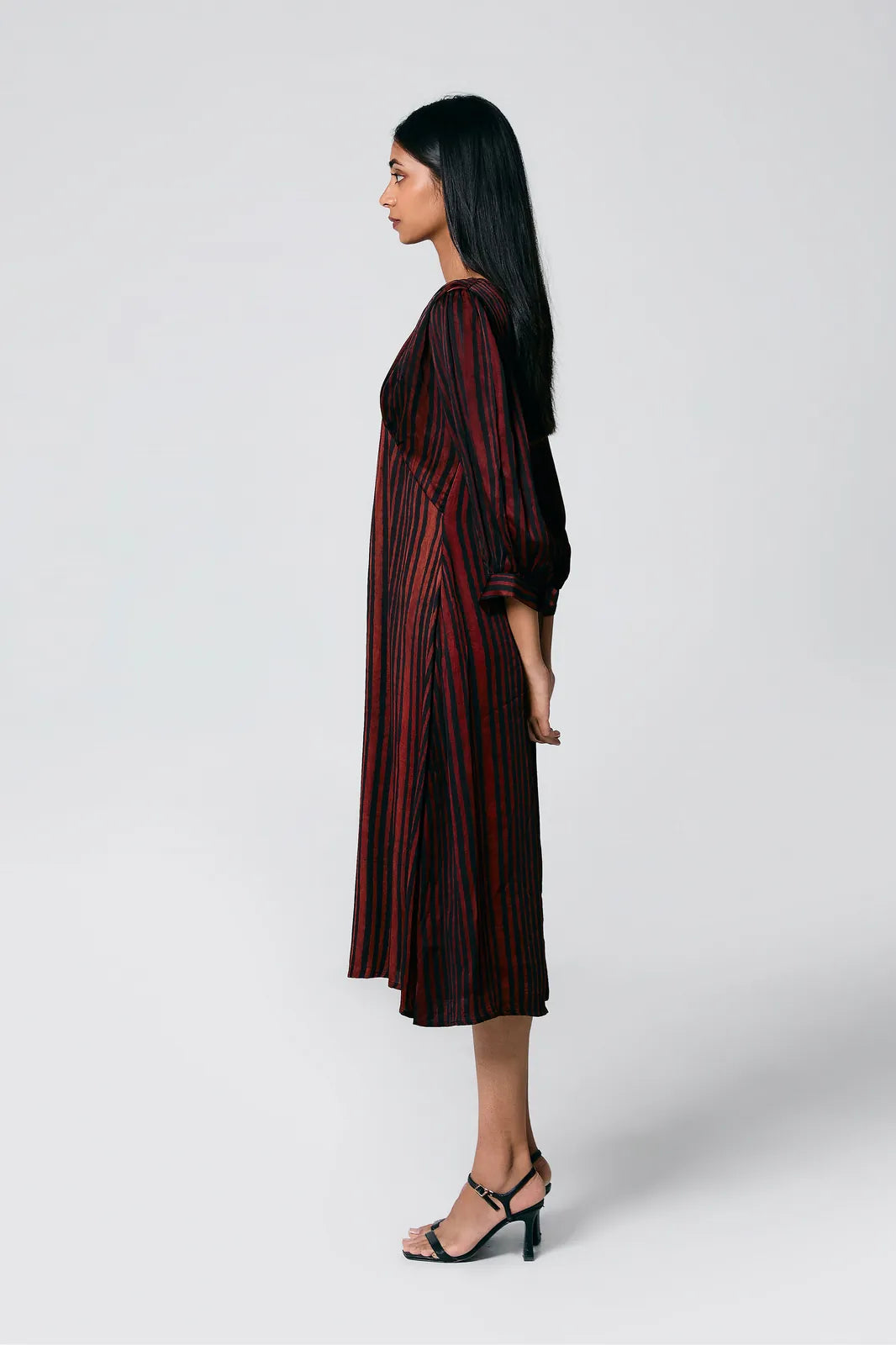 v neck dress, image 5