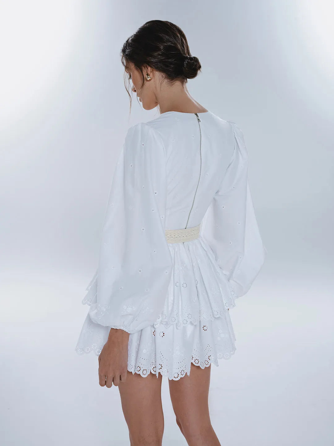 white v-neck dress, image 2