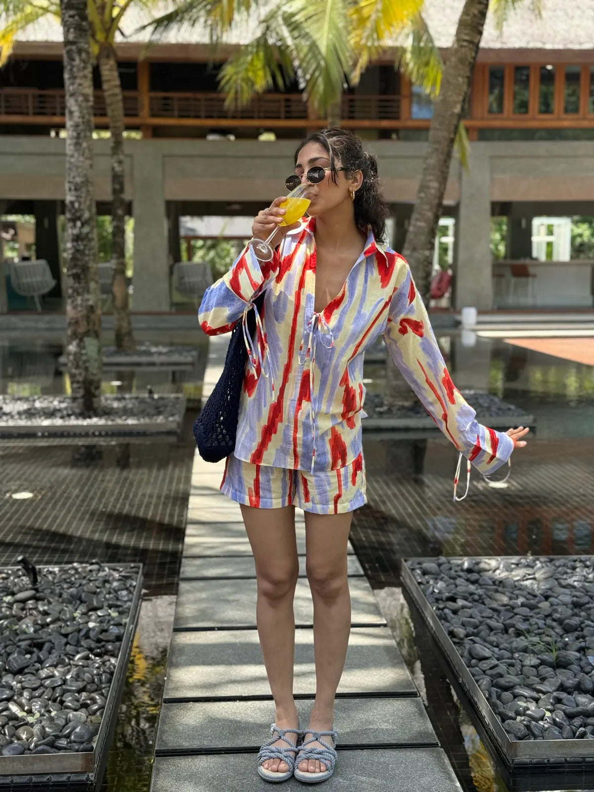 yogita bihani in hazy hue, image 1