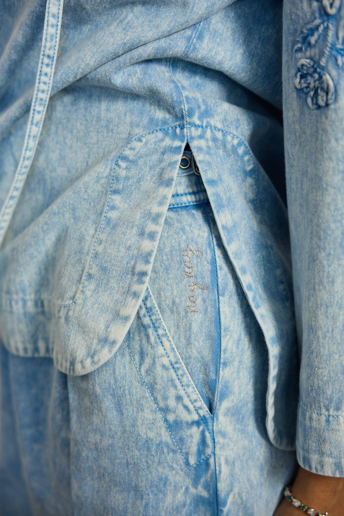 kay pant — image 4